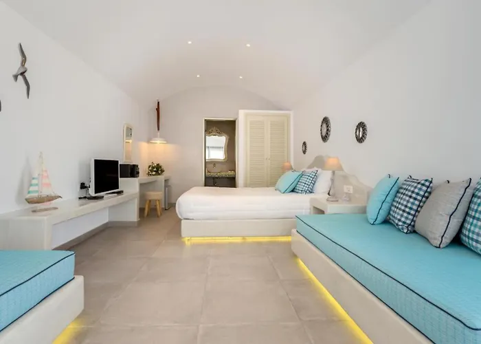 Family Homestay Santorini Island